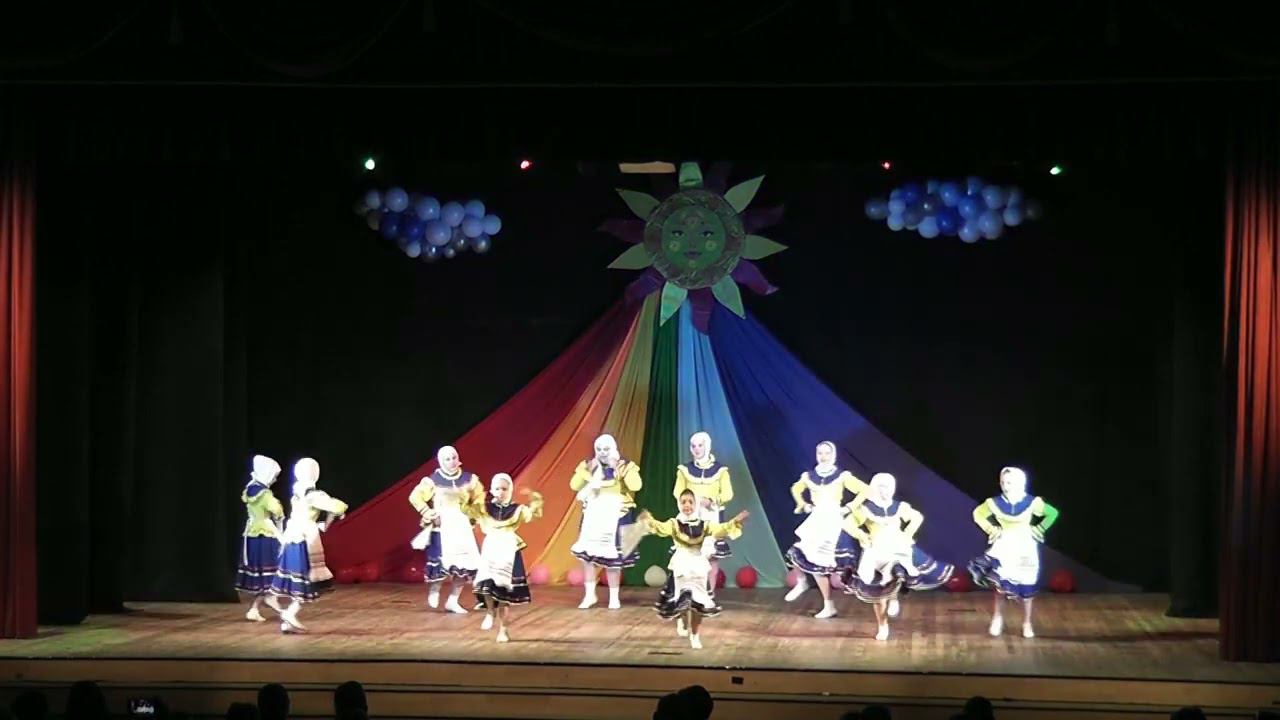 Казачий танец Я на печке молотила