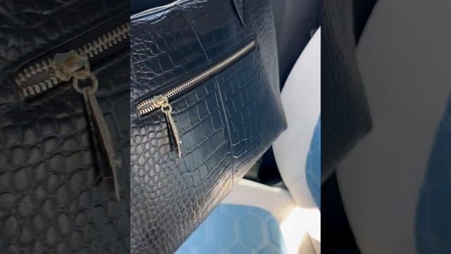 Темно-зеленая женская деловая сумка формат а4 из натуральной кожи пять отделений внутриТемно-зеленая смотреть онлайн