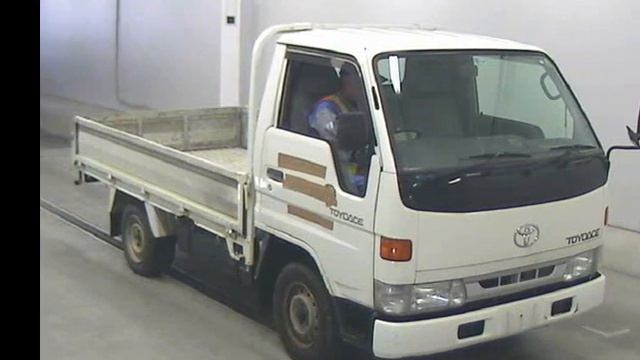 1999 TOYOTA TOYOACE LY102 смотреть онлайн