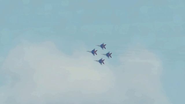 DCS World: VFAT 2020 - Выступление виртуальной пилотажной группы "Стрижи" смотреть онлайн