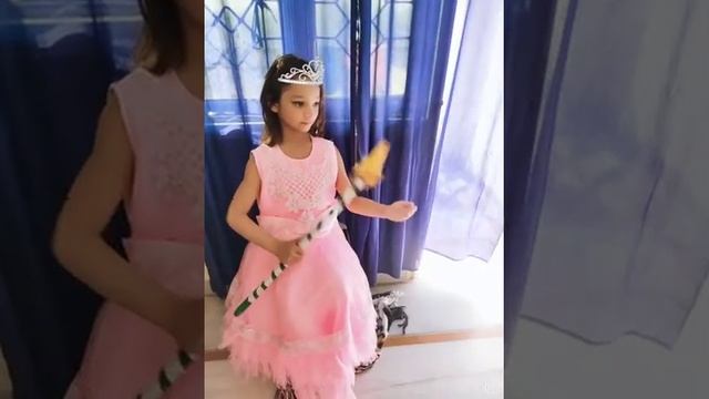 Patanjali Rishikul Wishes Merry Christmas-The Magical Fairy Ayushi(2A) смотреть онлайн