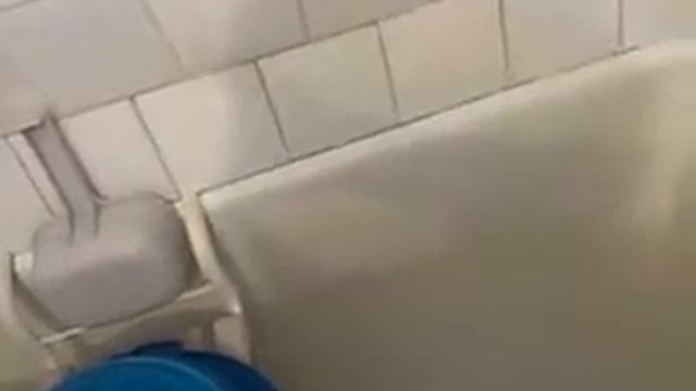 Дегтярное мыло в ванне смотреть онлайн