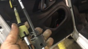 Замена Трос Селектора коробке передач Пежо Партнер МКПП * Peugot Partner