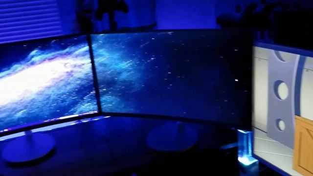 New curved 5 monitor setup смотреть онлайн