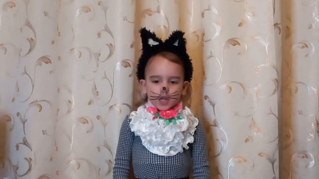 Русская народная потешка "Пожар". Исп. Смоленкова Искра, 2 года 11 месяцев (04.02.2023 г.) смотреть онлайн