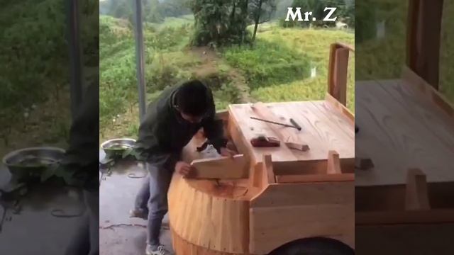 Reconstructed Wooden Body For An Old Car. смотреть онлайн