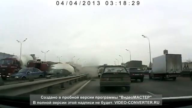 Упала бетономешалка 04.04.13 смотреть онлайн