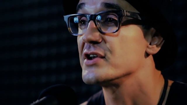 НЛО: Стас Домбровский "Я так устал от самогьо себя..." смотреть онлайн