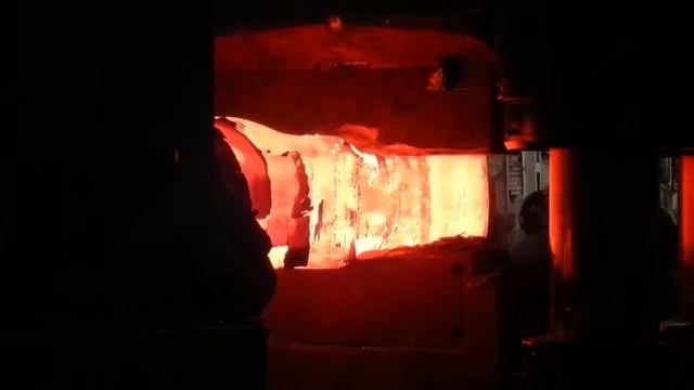 Запуск обновлённого пресса на МетМашУфалей