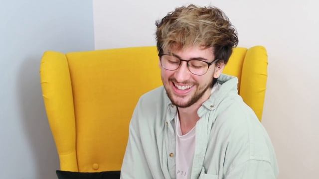 The Non Binary is Strong Here смотреть онлайн