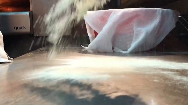 Хачапури из дровяной печи / Батони на Б.Дорогомиловской 12А смотреть онлайн