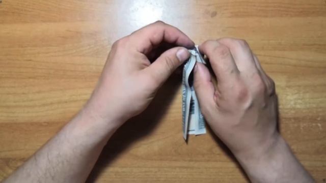 Как сделать рубашку с галстуком из денежной купюры. Оригами. смотреть онлайн