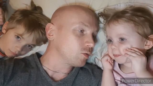 Читаем сказку Айболит с Настей и Вовой смотреть онлайн