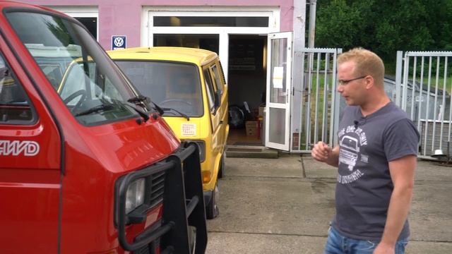VAN360 Teilrestaurierung - VW T3 Syncro Caravelle - Kundenprojekt mit ganz besonderer Lackierung смотреть онлайн