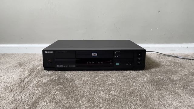 Toshiba SD-3109 Dual Double 2 DVD Compact Disc CD Player смотреть онлайн