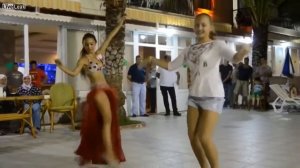 русский девушка в Египте