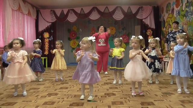 Танец: "Крутые девчонки" смотреть онлайн