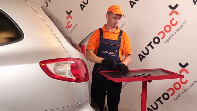 Как да сменим Перо за чистачка задно на HYUNDAI SANTA FÉ CM [ИНСТРУКЦИЯ] смотреть онлайн