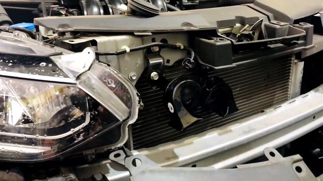 HONDA CITY, instalação de Buzina Caracol Dupla смотреть онлайн