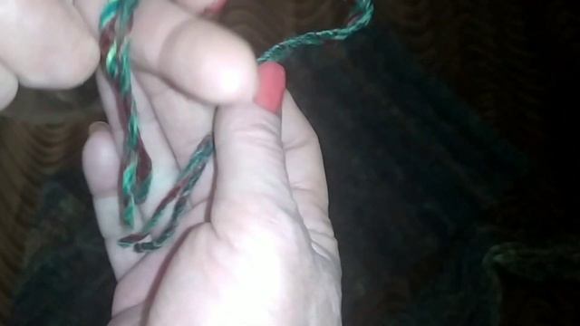 как сделать бахрому у шарфа//шарф спицами готов смотреть онлайн