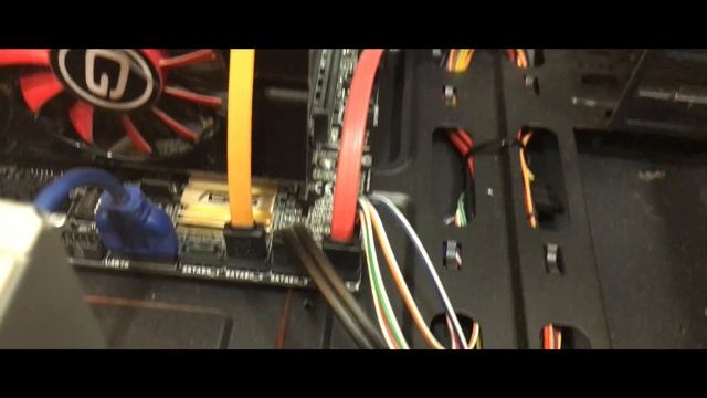 How to INSTALL and REVIEW // Crucial MX500 SSD. Is it Worth it? смотреть онлайн