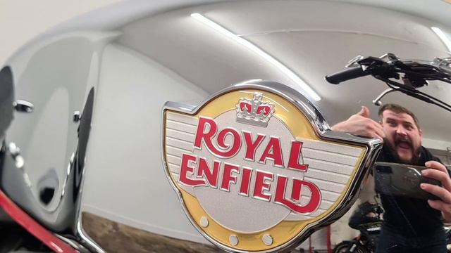 2021 Royal Enfield Interceptor 650 Mark 2 Chrome смотреть онлайн