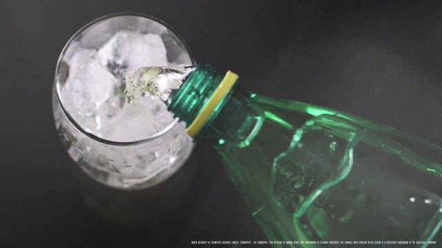 SCHWEPPES CREAM SODA смотреть онлайн