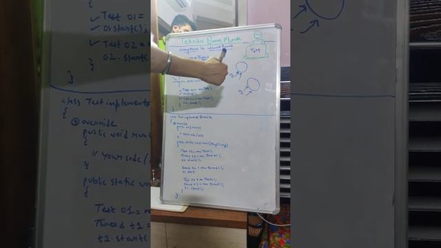 Multithreading (extends Thread VS implements Runnable) смотреть онлайн