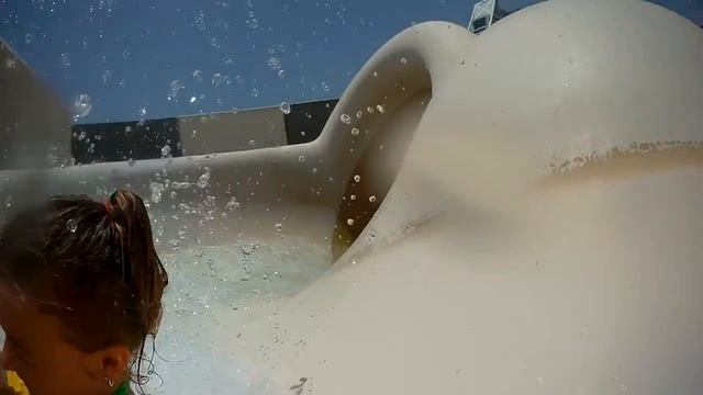 Wild wadi water park. Летим над городом. Сумасшедшие горки. смотреть онлайн