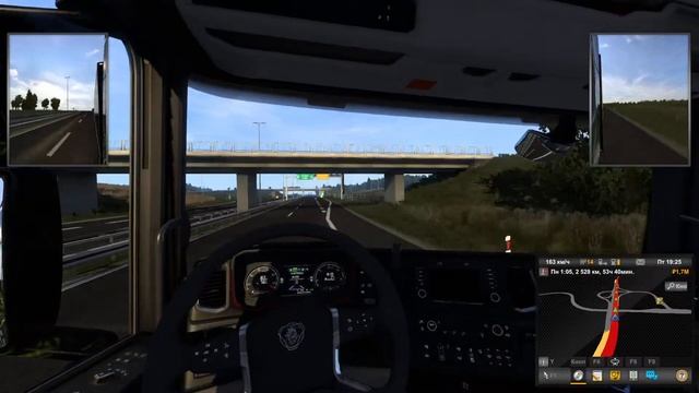 Euro Track Simulator 2,Евро Трак Симулятор 2 смотреть онлайн