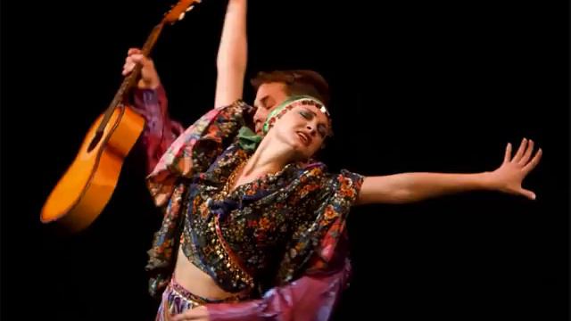 Two Guitars - Dve Guitary (Russian Gypsy Music) смотреть онлайн