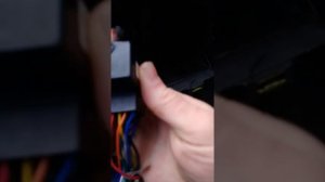 не отключается магнитола с ключа кадди решение