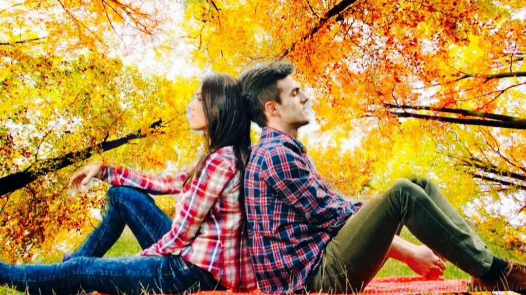 ПОДСКАЖИ МНЕ ОСЕНЬ.Стихи Людмила Бабкина;исп.И.И.SUNО;мастеринг Владимир Малахов.