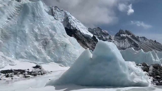 Непал Гималаи и Базовый лагерь Эвереста смотреть онлайн