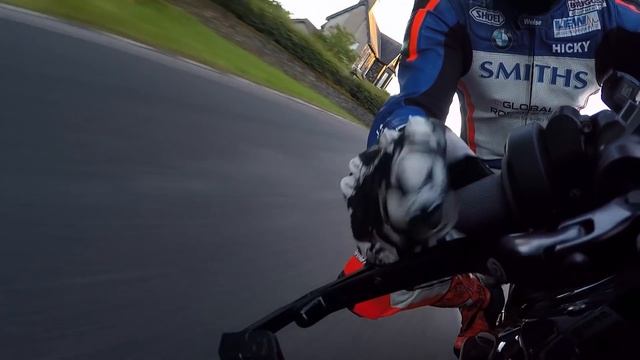 HP4 Race Isle of Man смотреть онлайн