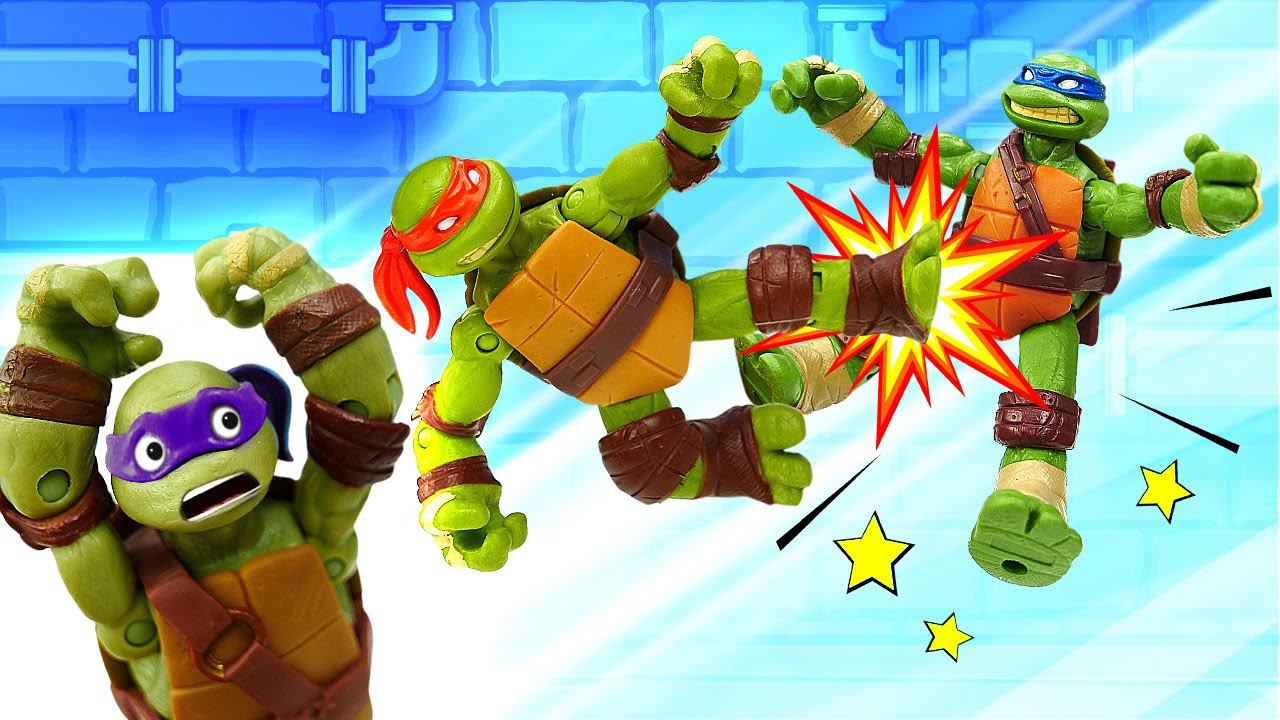 Черепашки Ниндзя поссорились?! Черепашка Микеланджело трансформировался в монстра! Видео про игрушки смотреть онлайн