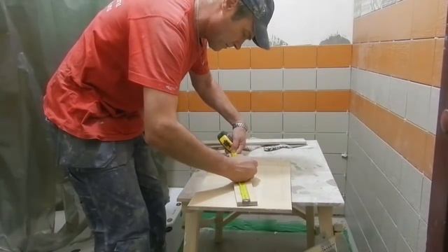 укладка,нанесение клея на плитку(ПРИСПОСОБА!) смотреть онлайн