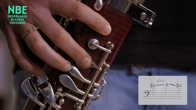Dorian Cooke, fagot: glissando смотреть онлайн