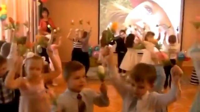 "Танец с цветочками " Евтодьевой Аллы смотреть онлайн