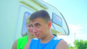 РЕАЛЬНОЕ ПУТЕШЕСТВИЕ ЧЕРЛИДЕРШ И БАСКЕТБОЛИСТОВ!!! ПОДРОСТКИ ВЗЯЛИ ДОМ НА КОЛЁСАХ И УЕХАЛИ ИЗ ГОРОД