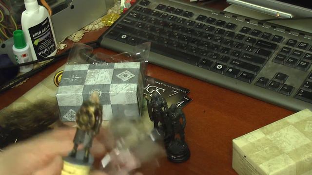 Распаковка посылка из Великобритании #5 Шахматные фигурки смотреть онлайн