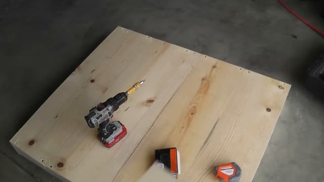 DIY Gaming Table for $150 смотреть онлайн