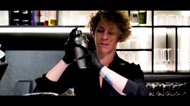Making a cocktail - Promo video смотреть онлайн