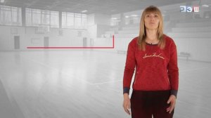 Волейбол. Основные приёмы игры: техника выполнения подачи мяча снизу прямой рукой.