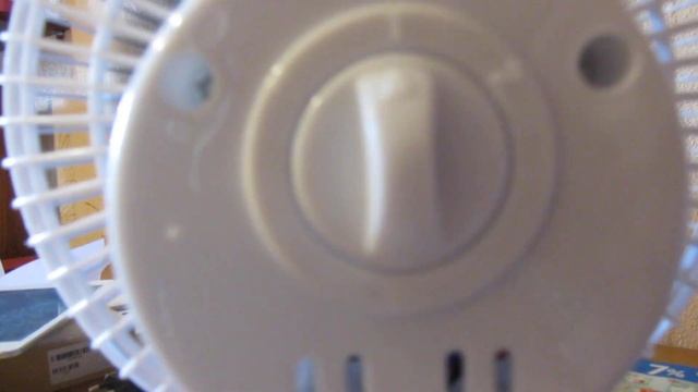 Вентилятор настольный MAXWELL MW-3548GYВентилятор настольный MAXWELL MW-3548GY