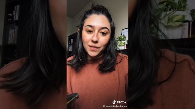 book recs that give golden retriever energy ☀️✨ | booktok recommends: romance edition | TikTok comp смотреть онлайн