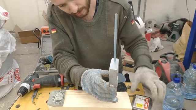 Точилка для ножей из хлама смотреть онлайн