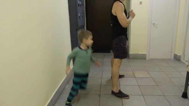 100 приседаний + 10 подтягиваний смотреть онлайн