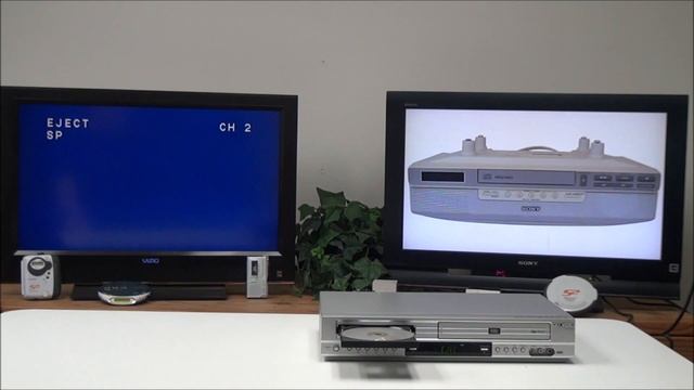 Go Video DVD VHS Player Combination Video Cassette Recorder DV2140 Product Demo смотреть онлайн