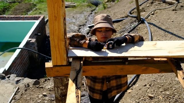 Building a life off the grid episode 90 | Build a wooden hut to enjoy the view and relax смотреть онлайн